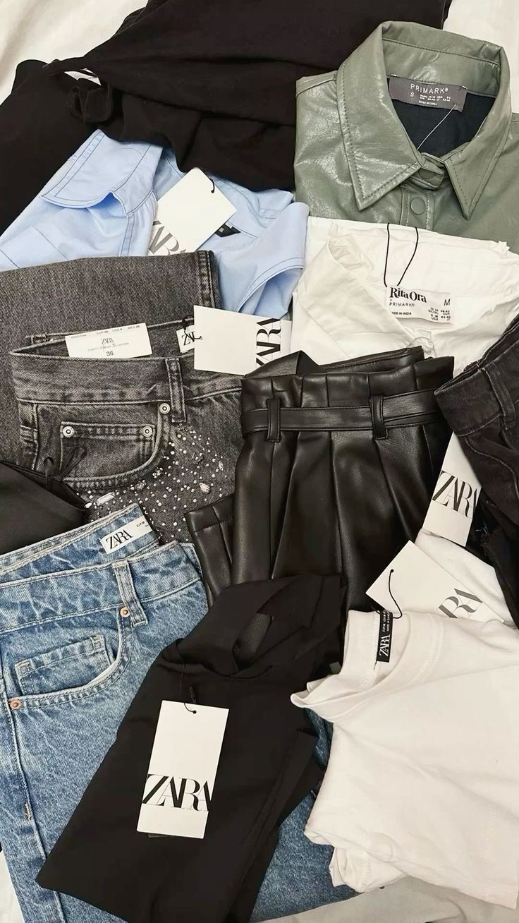 Продам мішок речей нових з бірками лот zara mango
