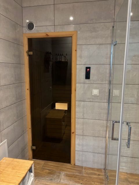 Nowoczesny dom ze strefą SPA i ogrodem w Wojkowicach