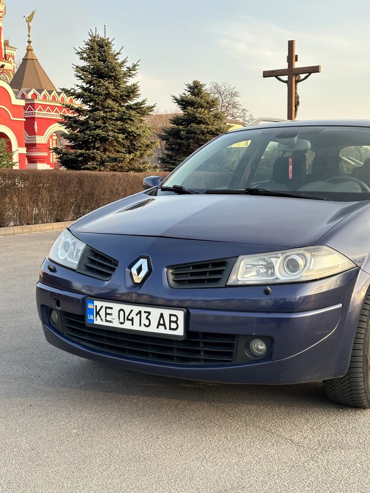 Продам Renault Megane, возможен торг