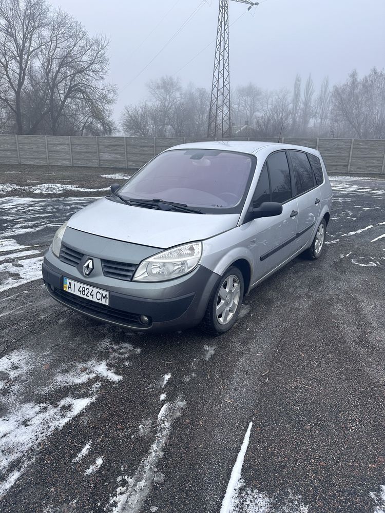 Renault grand scenic