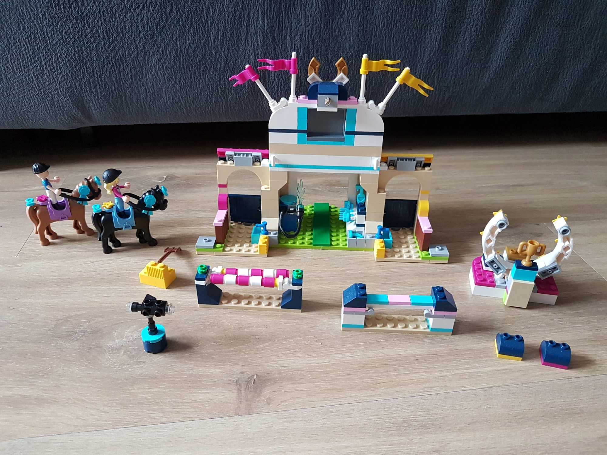 Klocki LEGO Friends 41367 Konie Skoki przez przeszkody wiek 6+