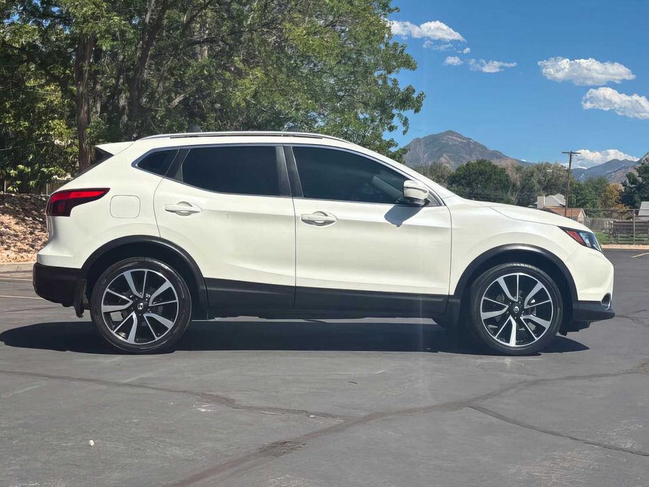 Nissan Rogue      2018
