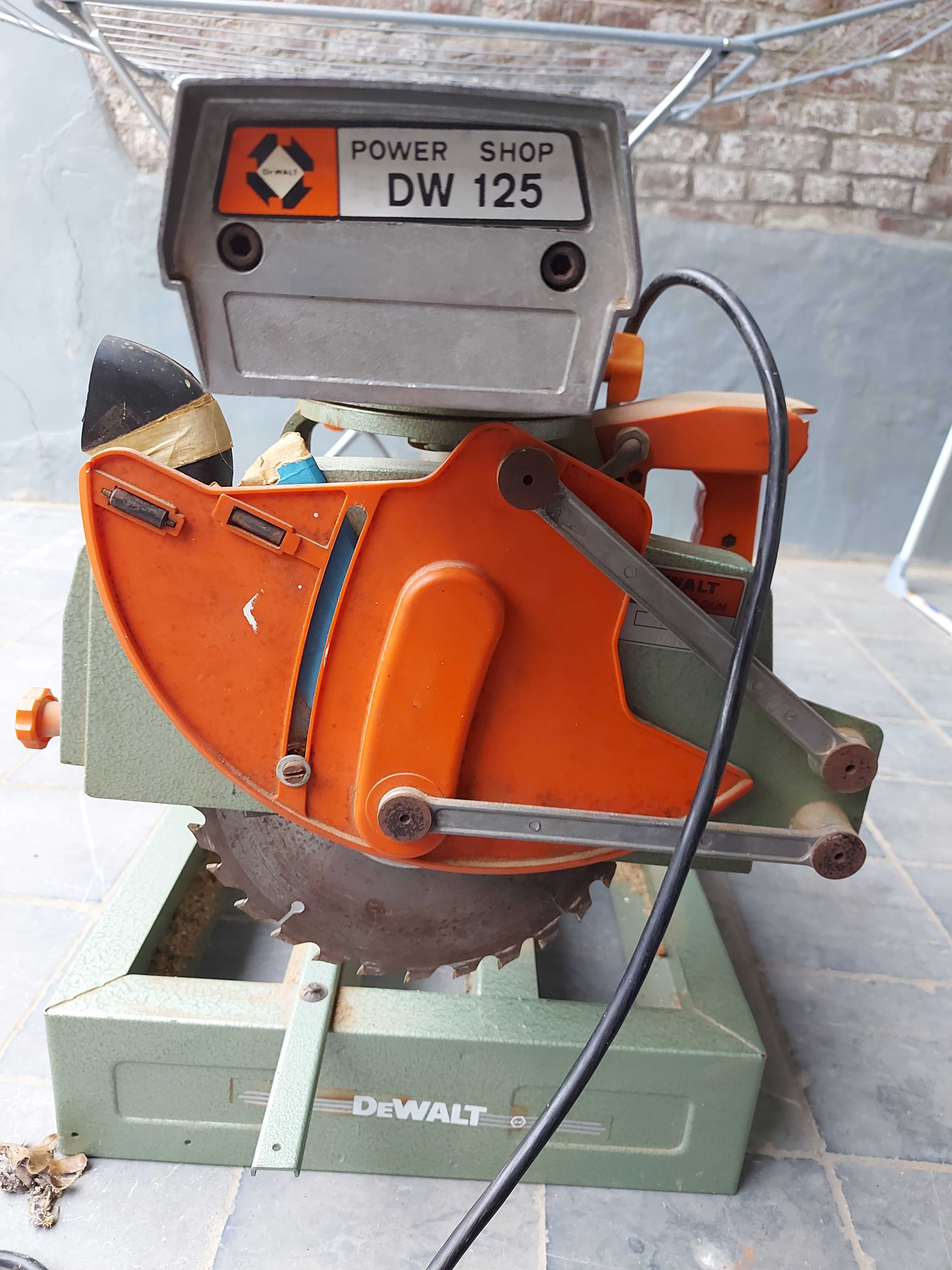 Piła radialna DeWalt 125