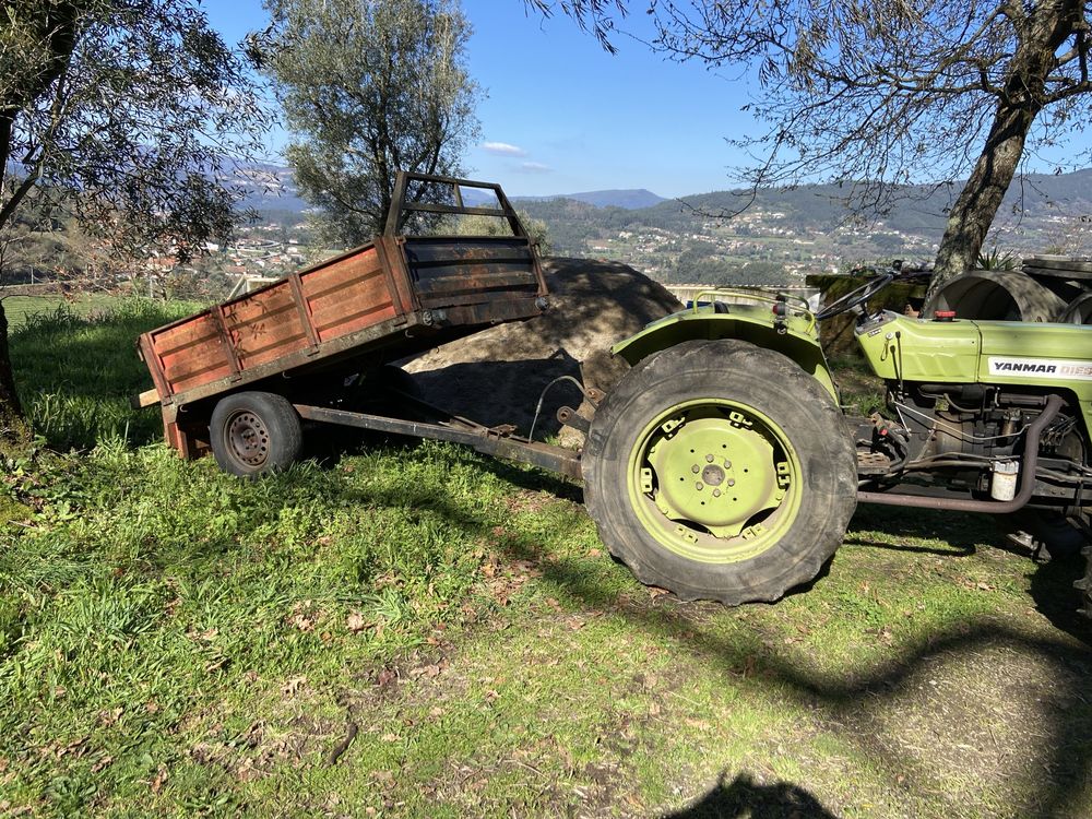 Reboque de tractor