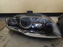LAMPA Bi Xenon REFLEKTOR AUDI A4 B7 LIFT PRAWY PRAWA 8E0941030BM