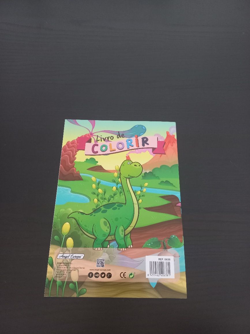 Livro de animais para colorir