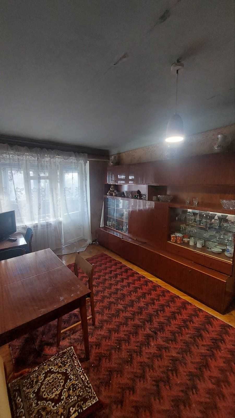 Продам 2к. квартиру, Харьковских Дивизий, Новые Дома