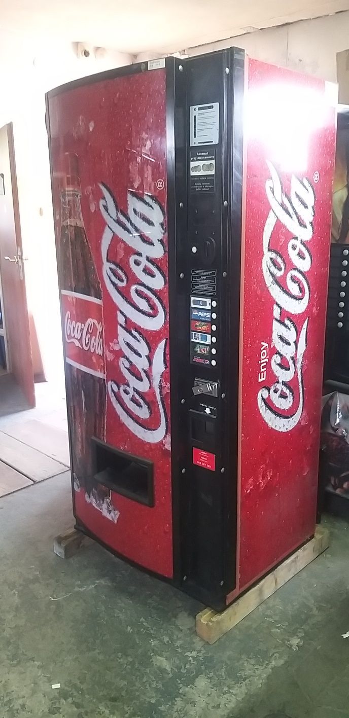 Automat Vendingowy Vendo puszkomat