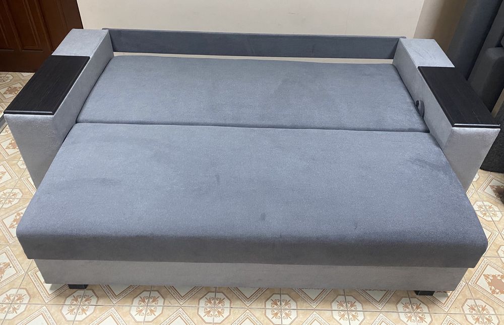 Диван прямий розкладний євро книжка