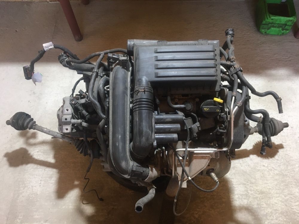 Двигун 1.4 TSI CHP CZDA Шкода  Октавія А7