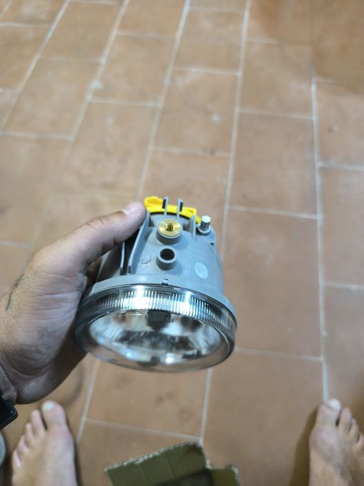 Farol de nevoeiro novo Fiat scudo , citroen xsara