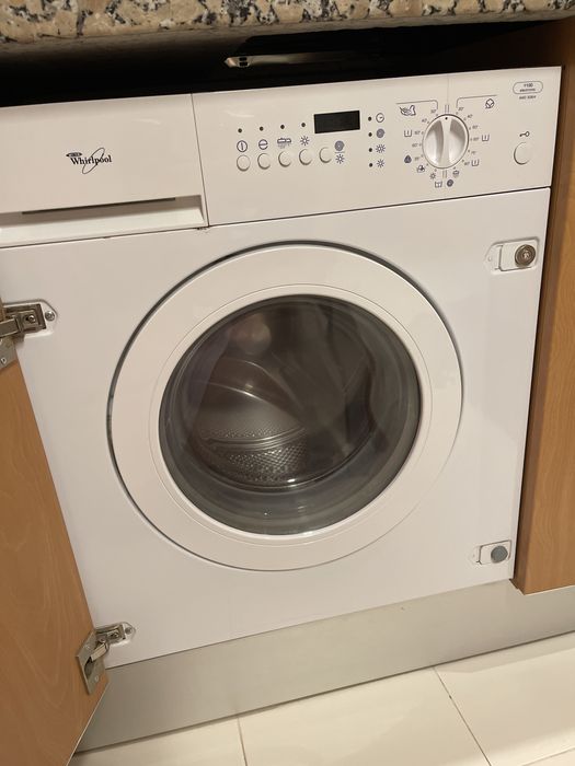Maquina de Lavar e Secar Whirpool usada