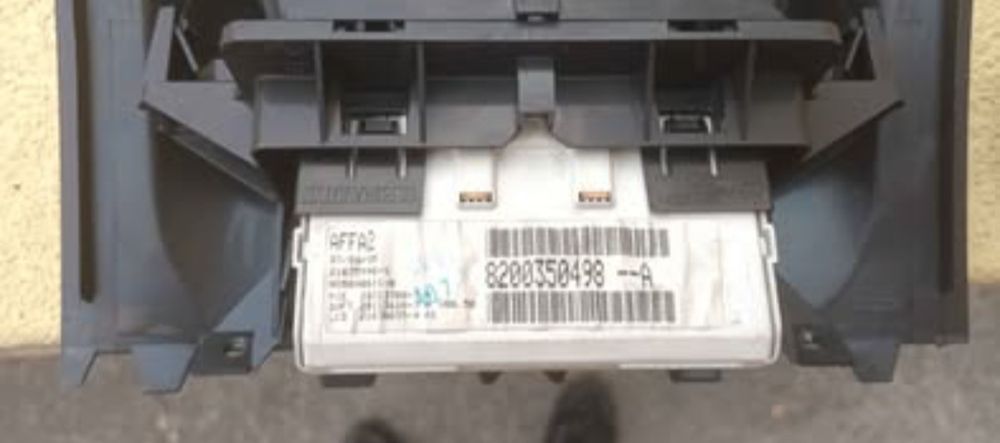 Renault Megane II, Display do radio, display da regulação da soufagem