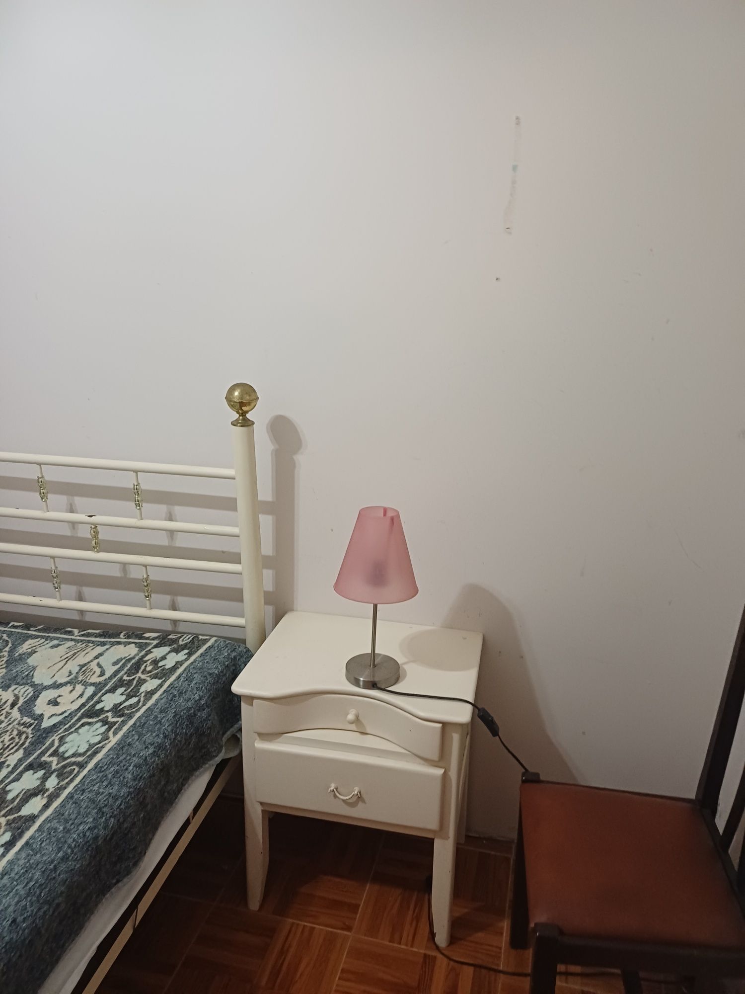 Quarto aluguer .