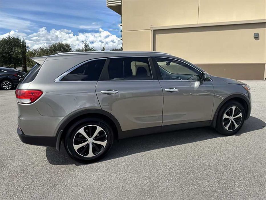 Kia Sorento      2017