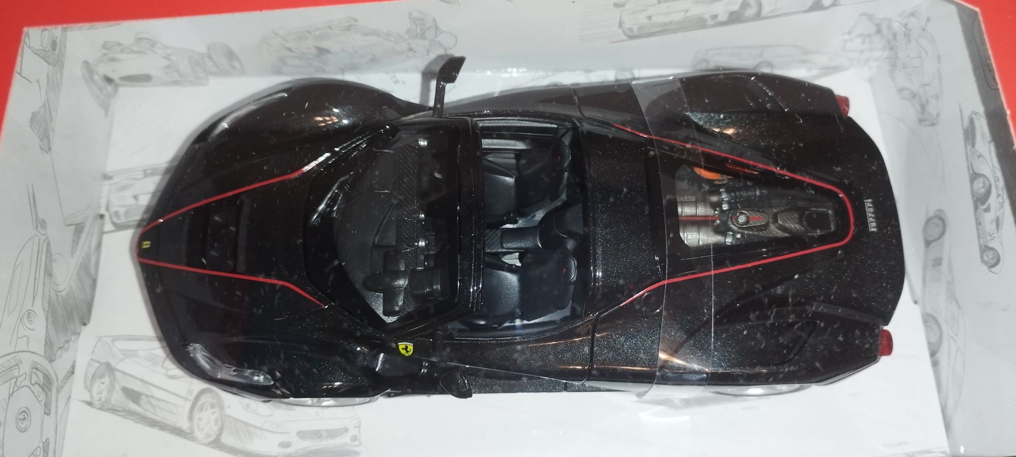 Bburago Race+Play Ferrari LaFerrari Aperta Black, skala 1:24 Burago.