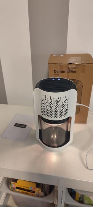 Osuszacz powietrza Dehumidifier DH-CS06