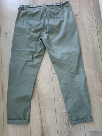 Spodnie chino z paskiem rozm.38/40 Orsay