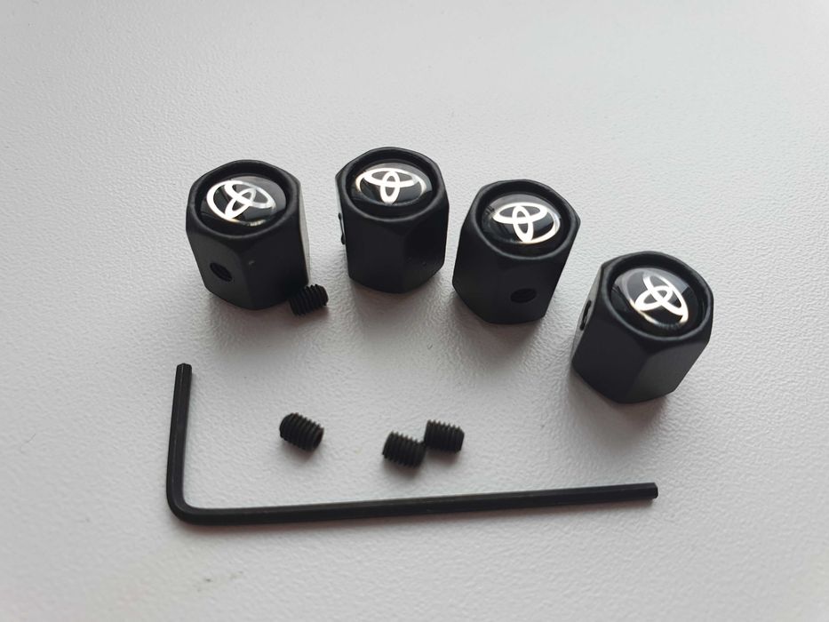 Колпачки на ниппель Toyota