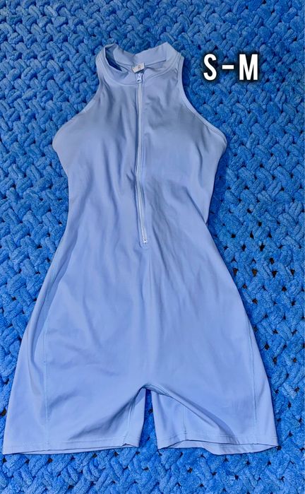 Лосини/шорти/комбінезон - спортивні( пуш ап) S-M.