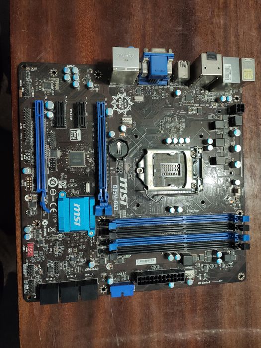 Материнська плата msi b85m-g43