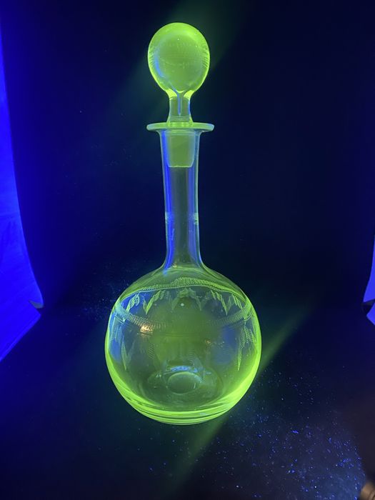 Старинный графин Франция