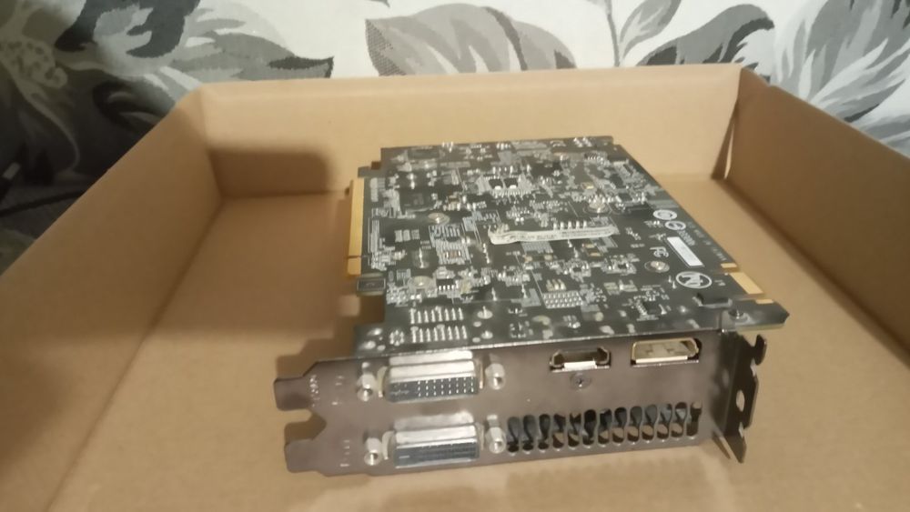 Відеокарта Gigabyte 4 Gb GTX 960 Windforce