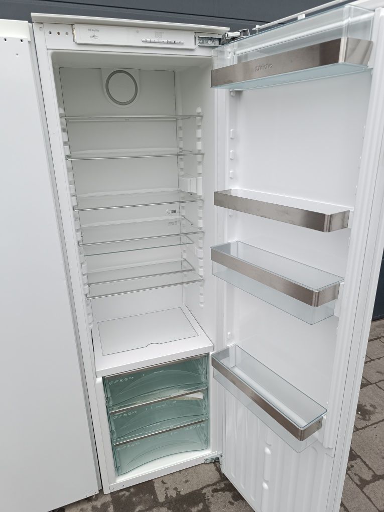 Вбудований комплект Miele холодильник морозильна камере
