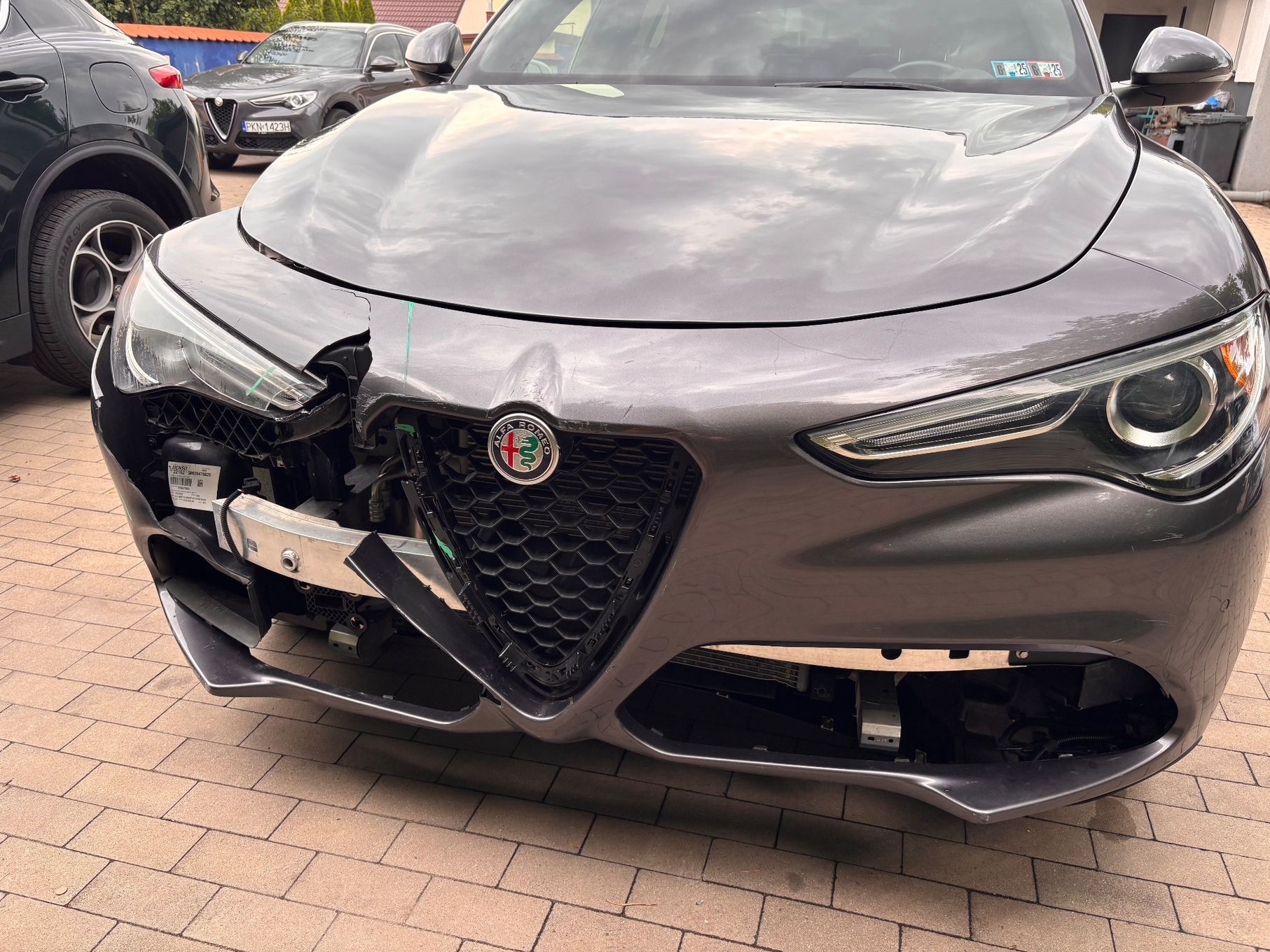 Alfa Romeo Stelvio Posiadam w ofercie różne wersje Alfa Stelvio 2.0 Q4
