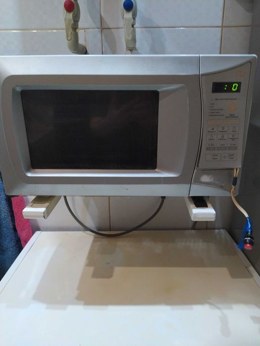 Мікрохвильова піч DAЕWOO