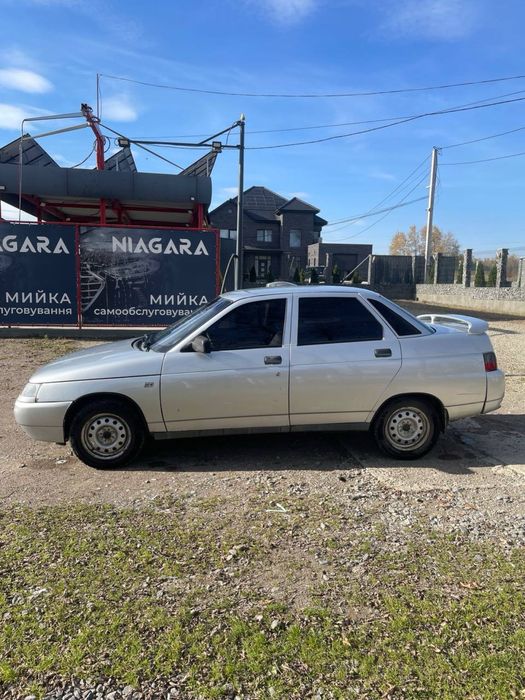 Ваз 2010 2004год
