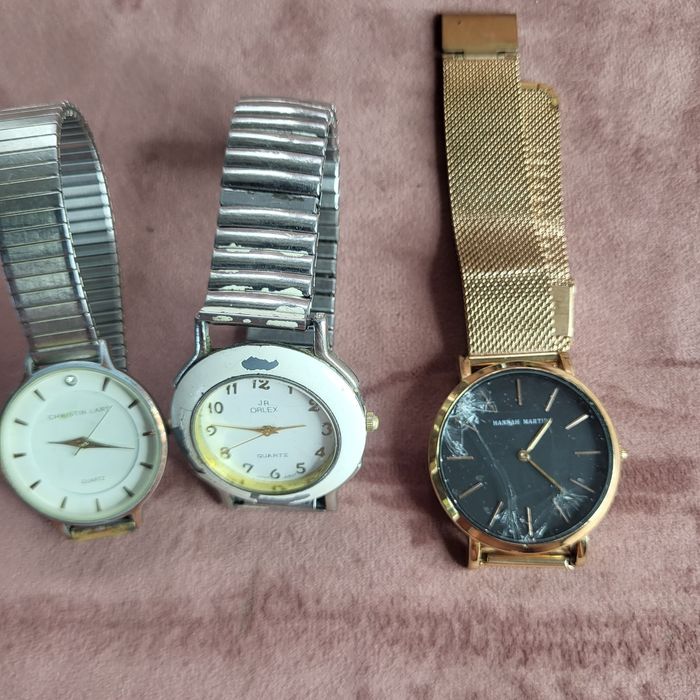 Zegarki 12sztuk ¹⁸²