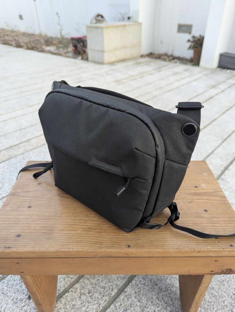 Peak Design Everyday Sling 6L