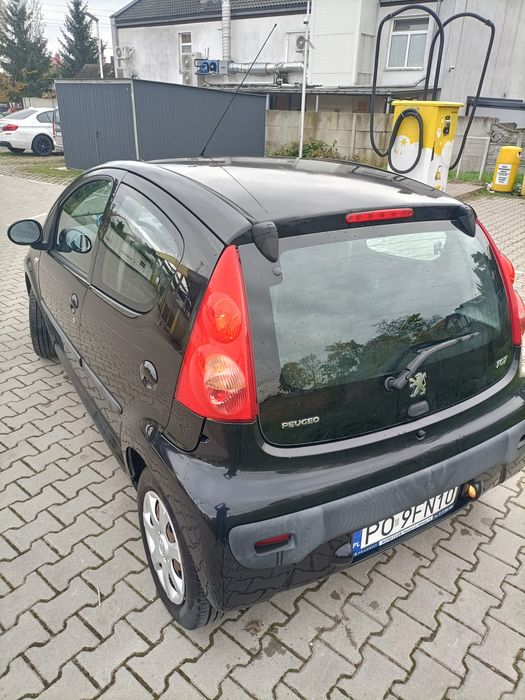 Peugeot 107  silnik 1.0. 2011r
