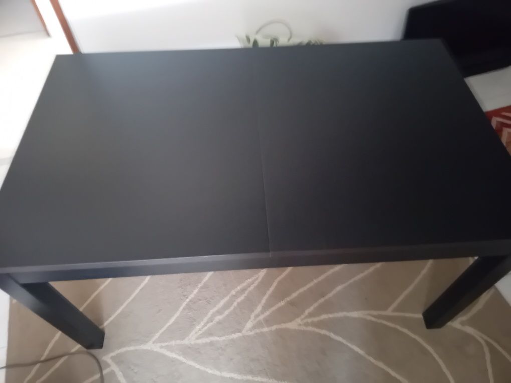 Mesa malm ikea sem marcas de uso