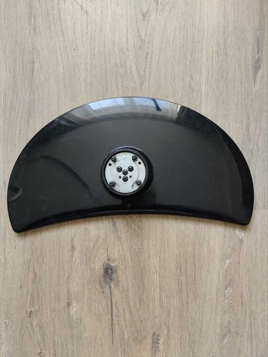 Для телевізора на тумбу