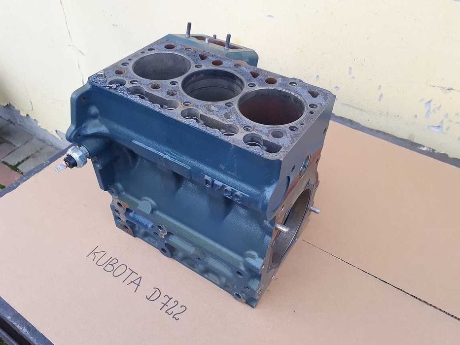 Blok słupek Silnik Kubota D722 67mm STD