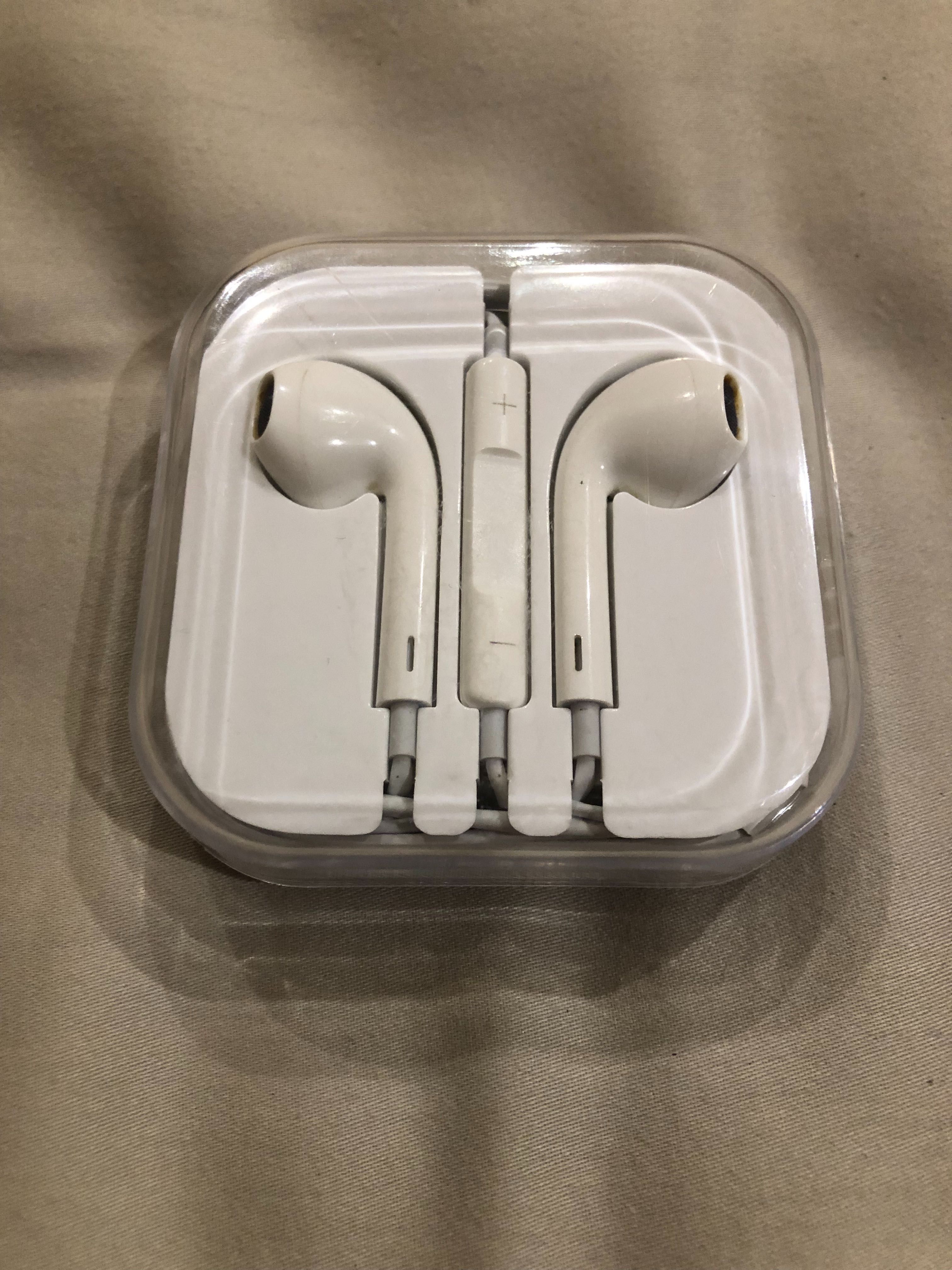 EarPods com ficha para auscultadores de 3,5 mm