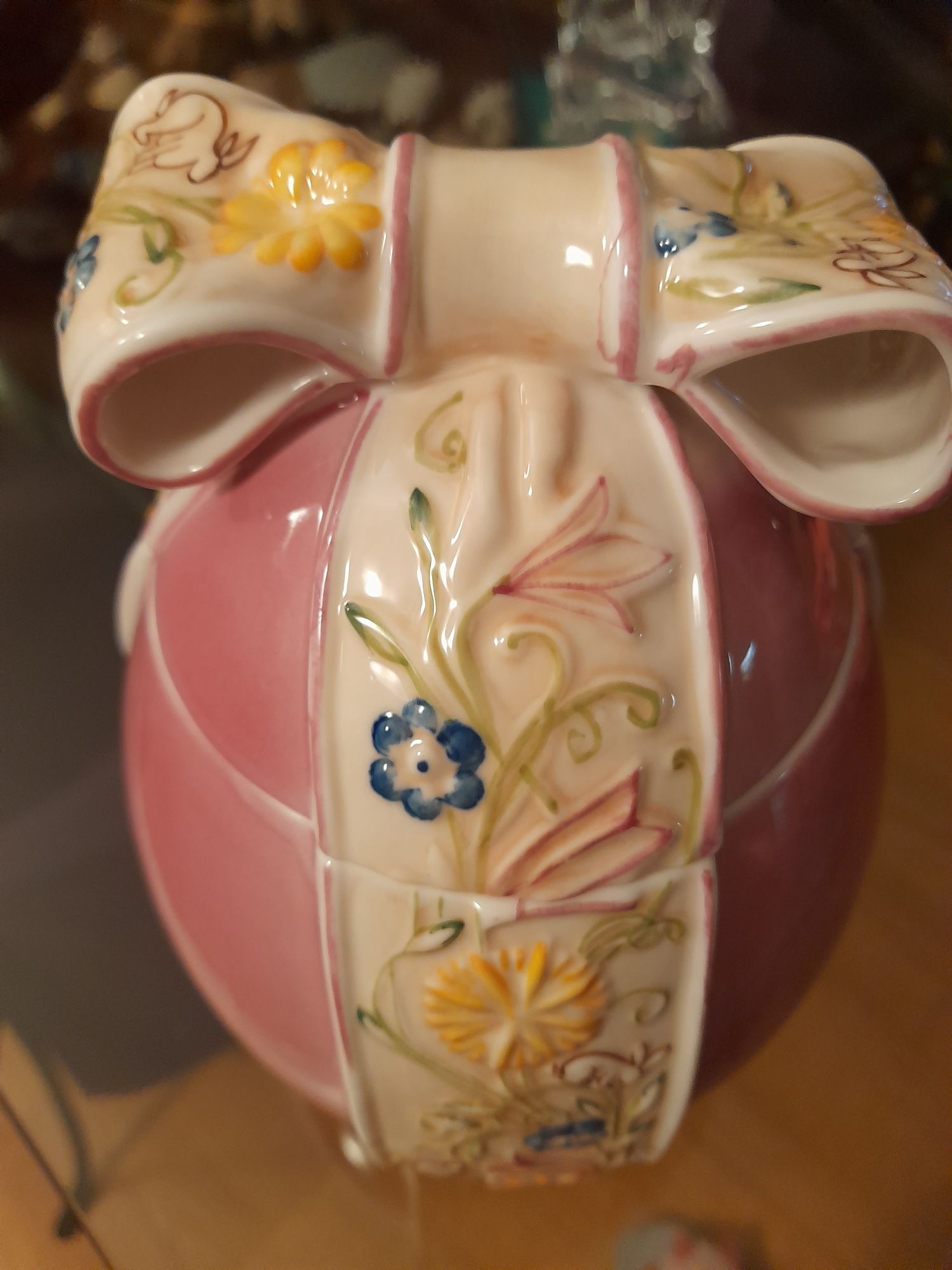 Ovo decorativo da Páscoa do criador alemão VILLEROY & BOCH ,