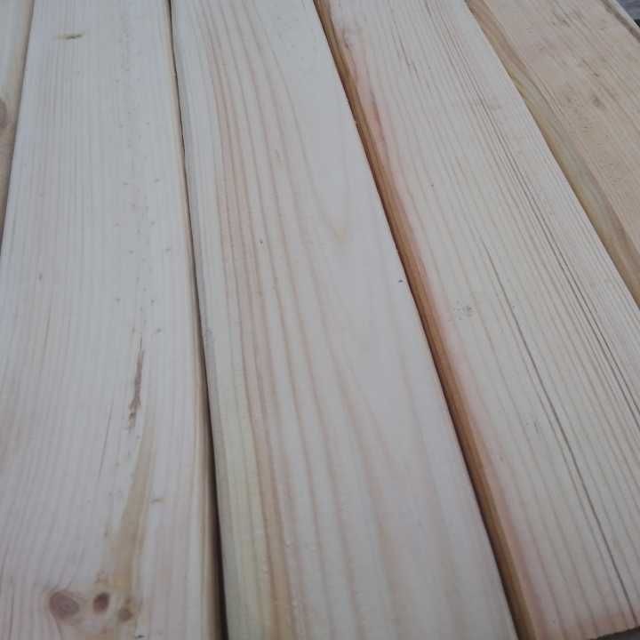 Sosnowa deska heblowana 900 mm