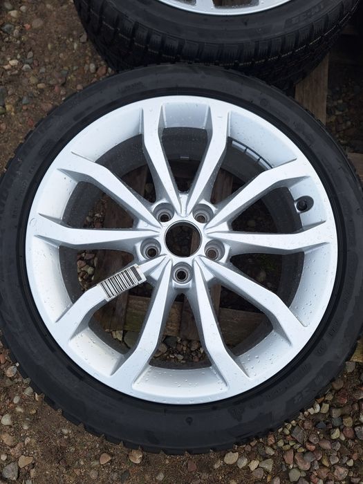 Nowe Koła zimowe Audi A4 B9 B8  225 45r18