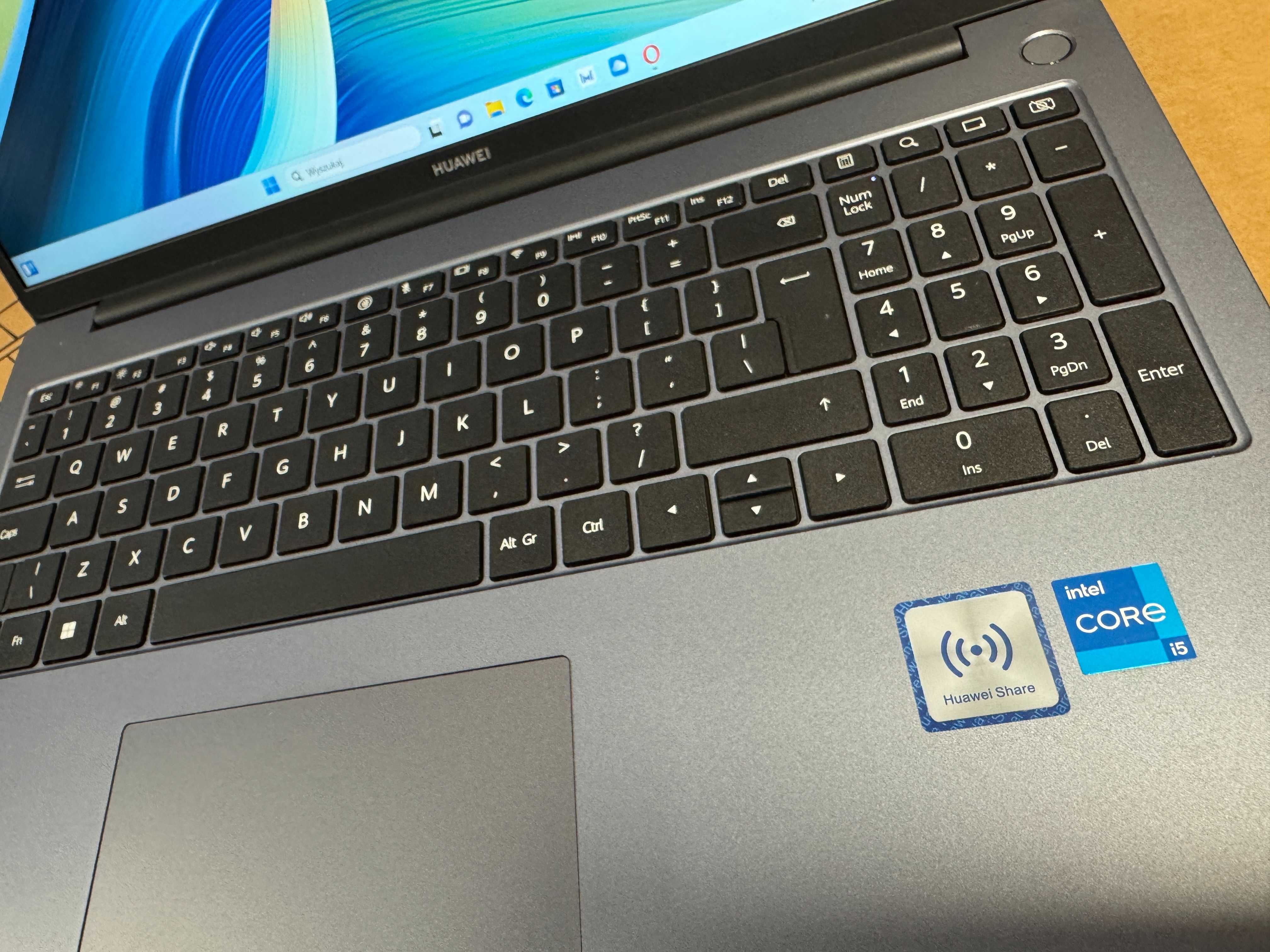 Laptop Huawei MateBook D16, 16GB RAM, 1TB SSD, Intel i5, Windows 11