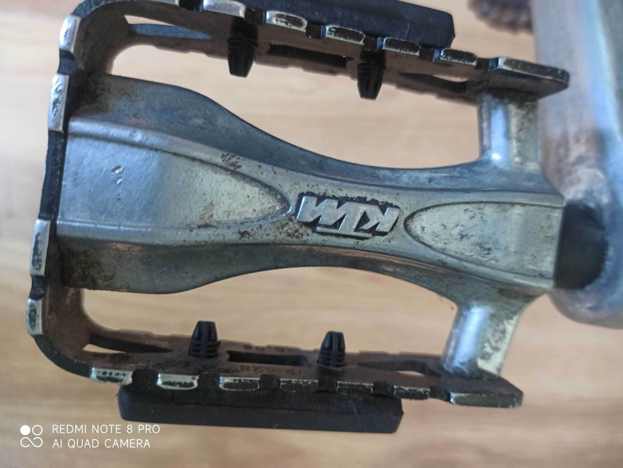 KTM Ultra Force 26" Retro ALU na Deore Lx amor Rock Shox stan bdb.