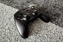Kontroler pad gamepad STEELSERIES Nimbus PC Iphone Android Bluetooth