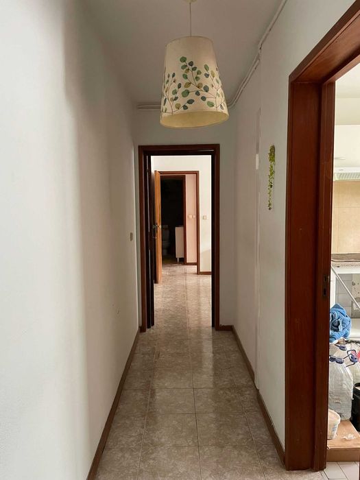 Arrendo T1 a 2 minutos do metro / Vilar de Andorinho