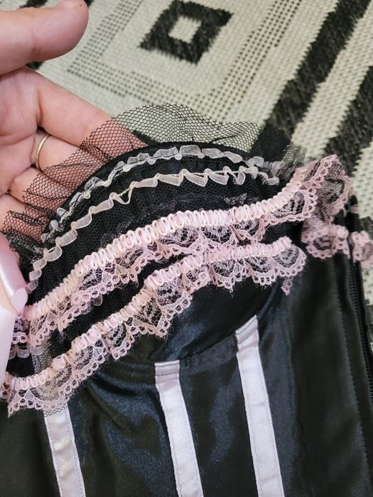 Сексуальний чорний атласний корсет чёрный бандажний Victoria secrets