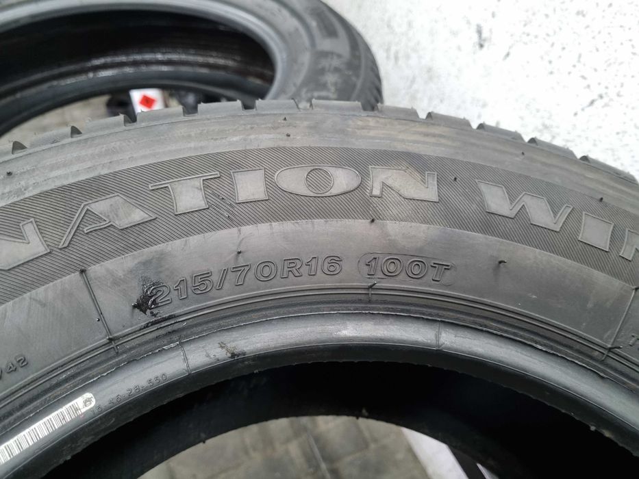 215/70/16 100T Firestone Destination Winter D.4017