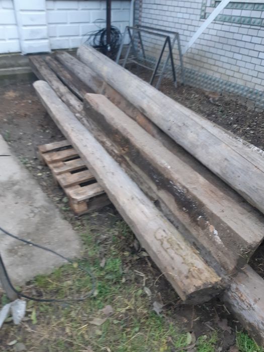 Продам брус сухий,230×230×4750 4шт,200×200×3560 2шт,200×200×1750  5шт