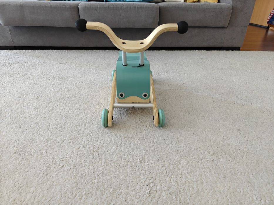 Triciclo Wishbone Mini Flip