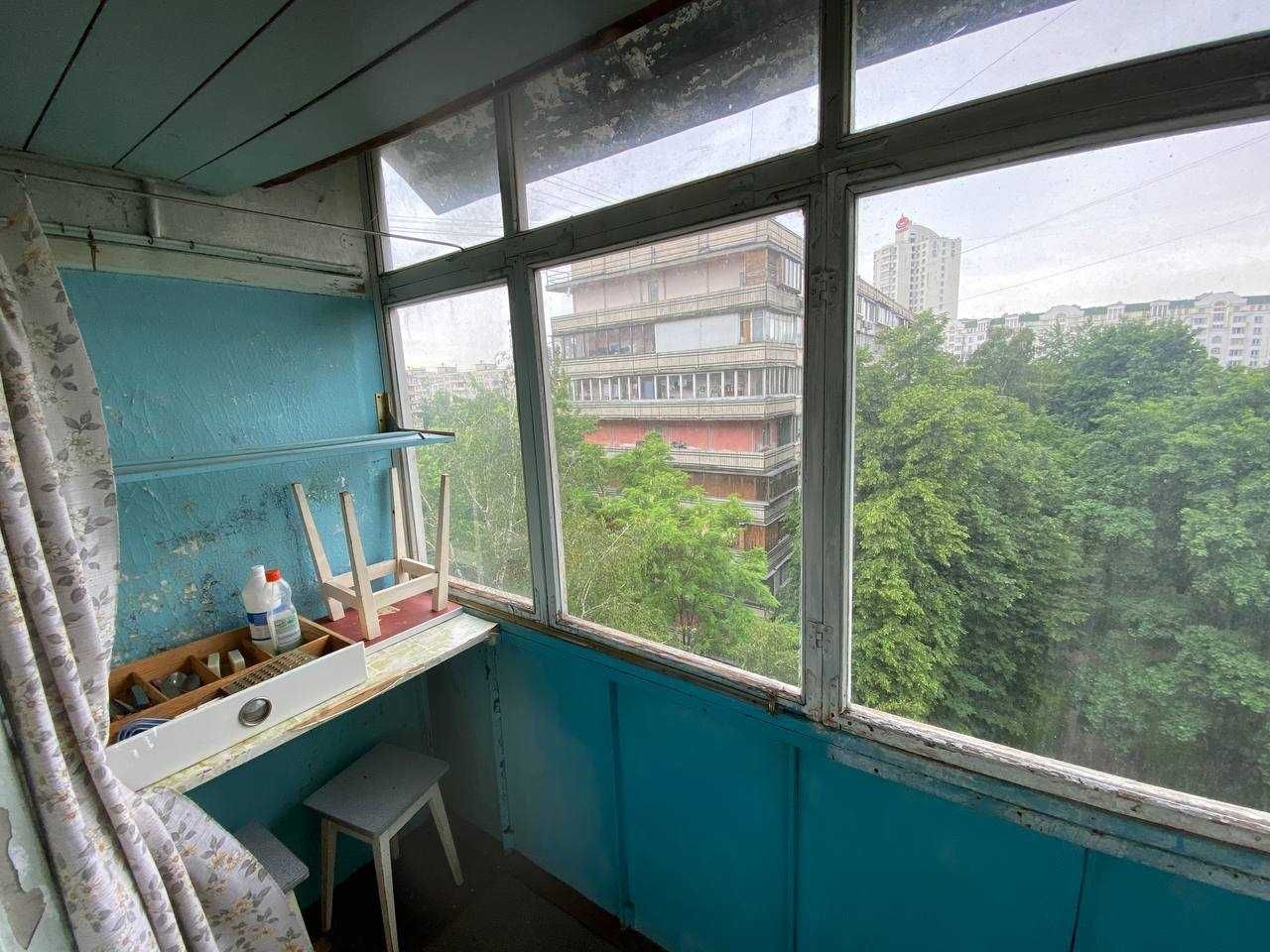 Продам 1к квартиру Полярна 5а, Мінский масив, Площа Шевченка, Оболонь.